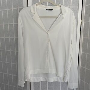 Classic White Button Down Shirt Crisp White Size Medium